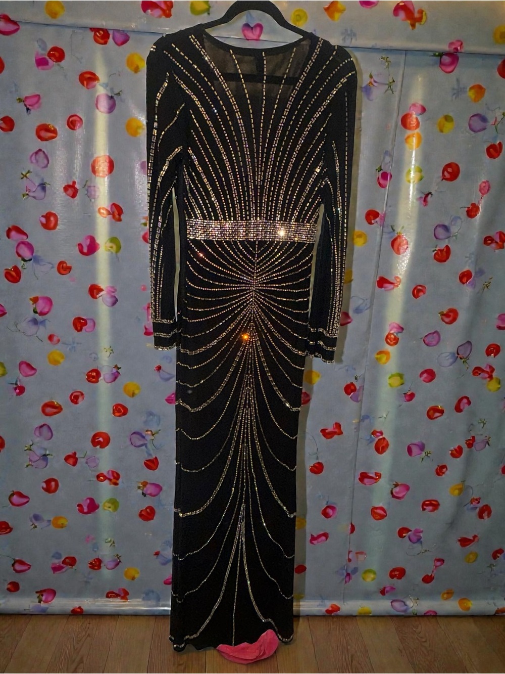 Windsor Black Rhinestone Embellished Formal Gown Size Large - Picture 10 of 17
